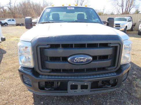 Used 2014 Ford F350 XL image 2