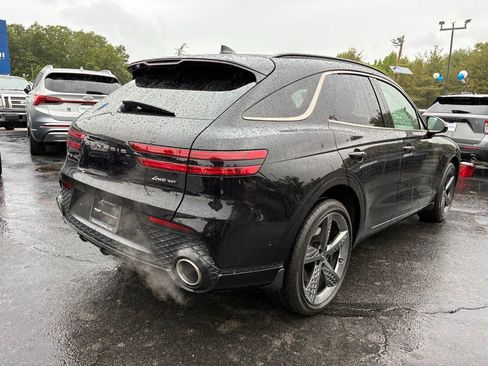 Used 2024 Genesis GV70 3.5T Sport w/ Sport Advanced Package AWD/4WD image 7