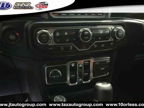 Used 2022 Jeep Wrangler Unlimited Sport AWD/4WD image 19
