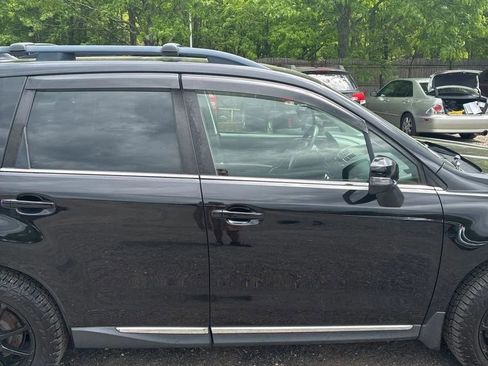 Used 2018 Subaru Forester 2.0XT Touring AWD/4WD image 11