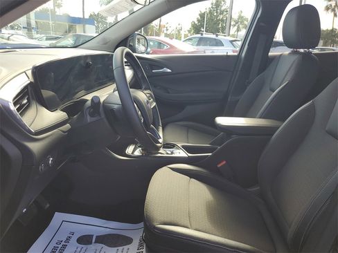 Used 2026 Buick Encore GX Preferred image 17