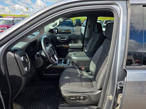 Used 2020 GMC Sierra 1500 Elevation w/ Elevation Value Package AWD/4WD image 14
