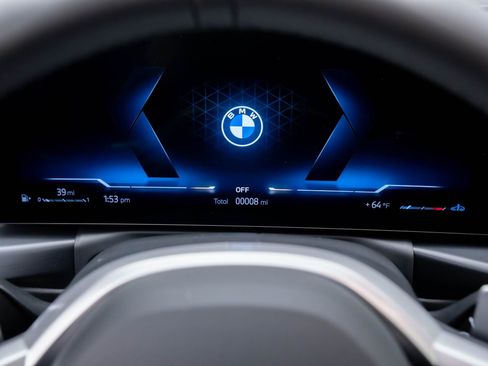 New 2026 BMW 330i xDrive 330i xDrive w/ M Sport Package image 22