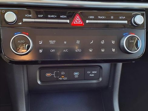 New 2026 Hyundai Tucson Limited image 19