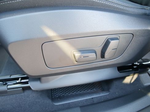 New 2026 BMW X1 xDrive28i w/ Convenience Package image 17