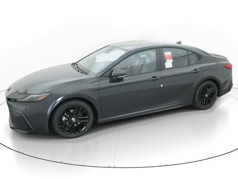 New 2026 Toyota Camry SE image 2