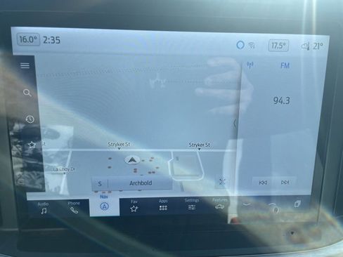 Used 2023 Ford F150 Lariat w/ Equipment Group 502A High image 27