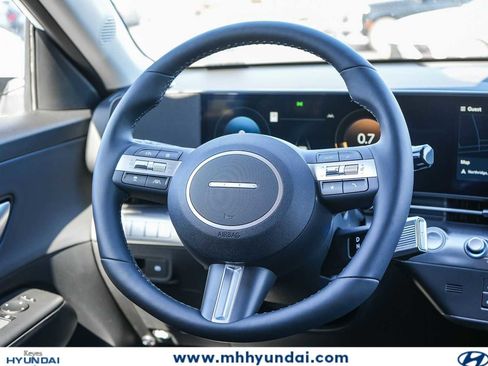 New 2026 Hyundai Kona Limited FWD image 17