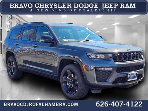 New 2026 Jeep Grand Cherokee L Limited image 1