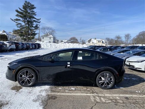 New 2026 Toyota Prius XLE image 2