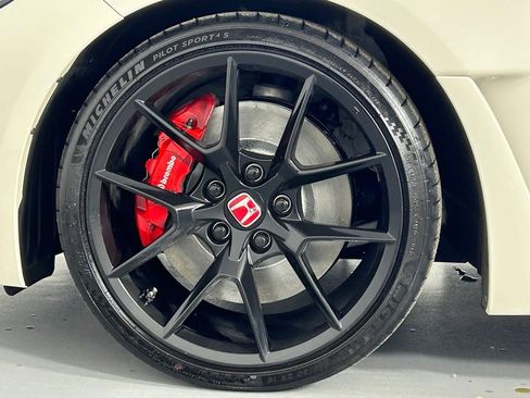 Used 2023 Honda Civic Type R image 39