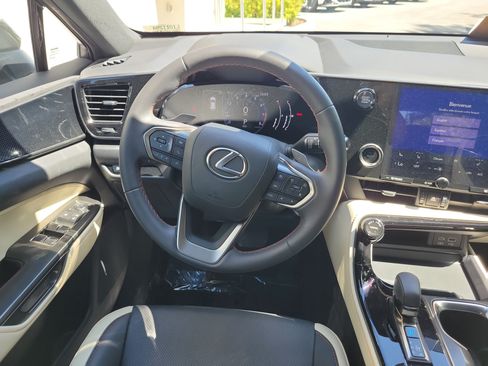 Used 2024 Lexus NX 250 FWD w/ Towing Package (2000 Lbs) image 16
