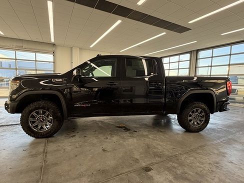 New 2026 GMC Sierra 1500 AT4X image 2