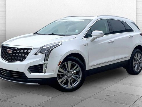 Used 2024 Cadillac XT5 Premium Luxury w/ Technology Package AWD/4WD image 13