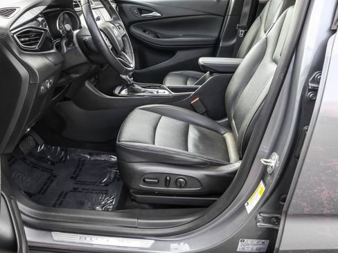 Used 2021 Buick Encore GX Essence w/ Experience Buick Package image 18