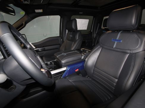 New 2025 Ford F150 Platinum w/ Equipment Group 702A High image 3