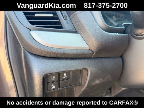 Used 2020 Honda CR-V LX image 16