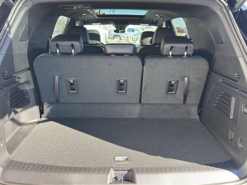 New 2026 Chevrolet Traverse LT w/ Enhanced Driving Package AWD/4WD image 35