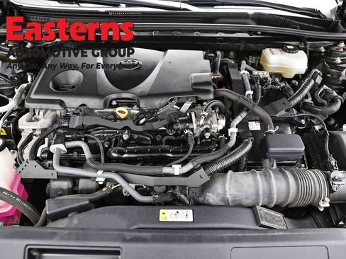 Used 2022 Toyota Camry XLE FWD image 7