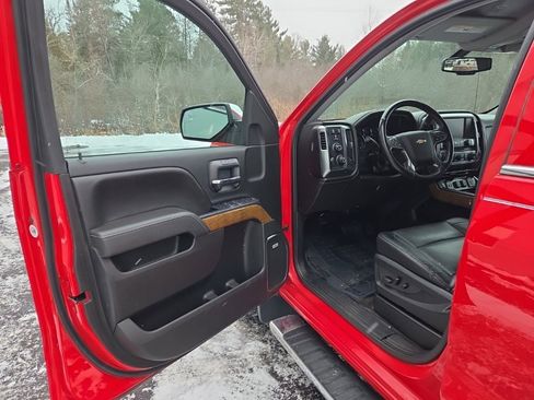 Used 2017 Chevrolet Silverado 1500 LTZ w/ Sport Package image 10