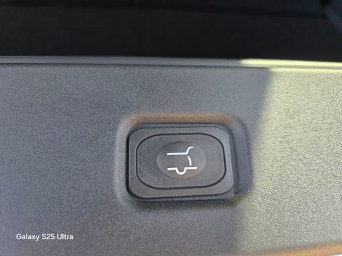 New 2026 Ford Expedition Active image 36