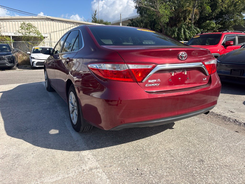 Used 2016 Toyota Camry LE FWD image 5