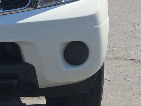 Used 2021 Nissan Frontier SV AWD/4WD image 17