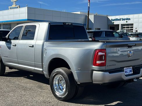 Used 2024 RAM 3500 Laramie AWD/4WD image 8