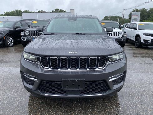 Certified 2023 Jeep Grand Cherokee Limited AWD/4WD image 9