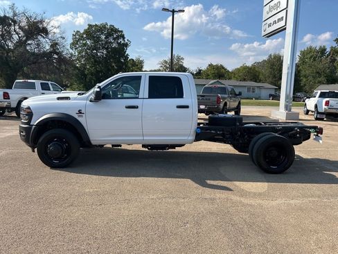 New 2026 RAM 4500 Tradesman image 2