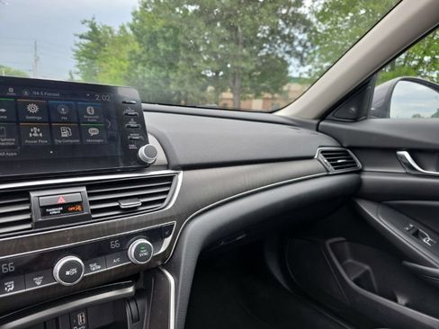 Used 2018 Honda Accord EX-L image 20