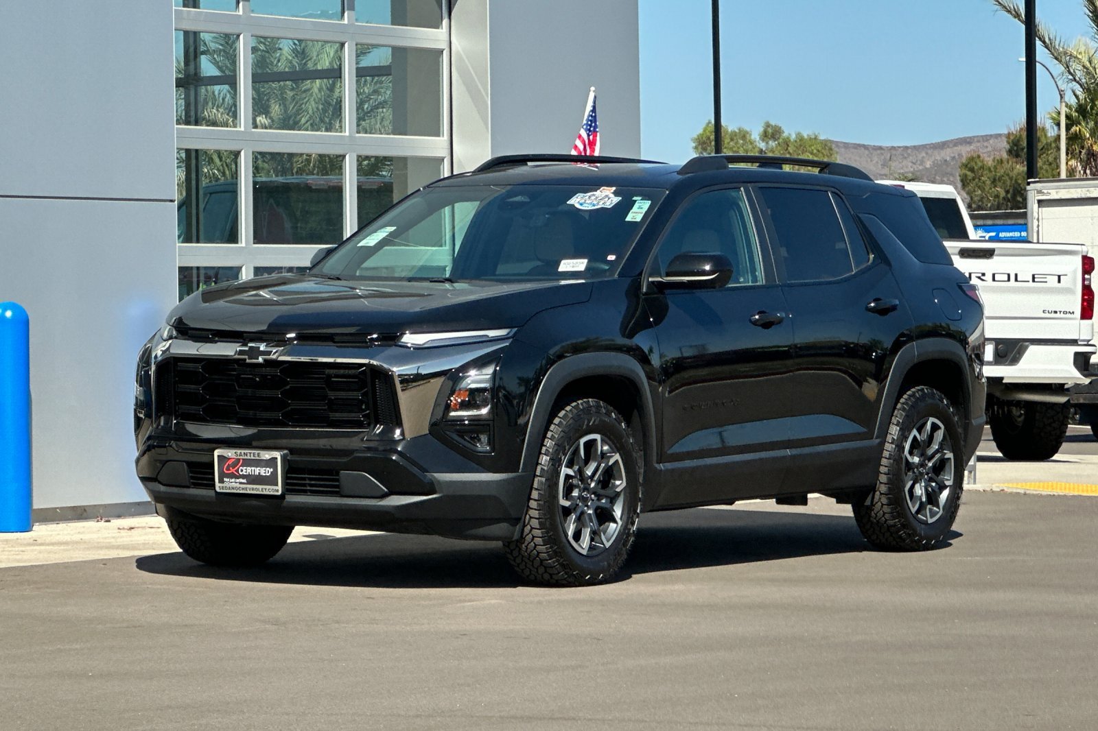 Used 2025 Chevrolet Equinox ACTIV w/ Safety and Technology Package AWD/4WD image 8