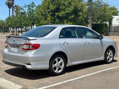 Used 2013 Toyota Corolla S image 5