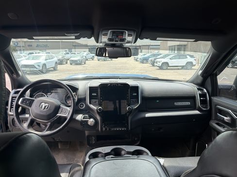 Used 2024 RAM 2500 Laramie w/ Night Edition AWD/4WD image 8