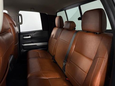 Used 2018 Toyota Tundra SR5 image 16