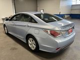 Used 2015 Hyundai Sonata Hybrid image 5
