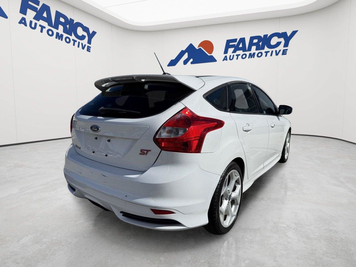 Used 2014 Ford Focus ST FWD image 6