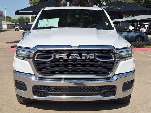 Used 2025 RAM 1500 Big Horn AWD/4WD image 4