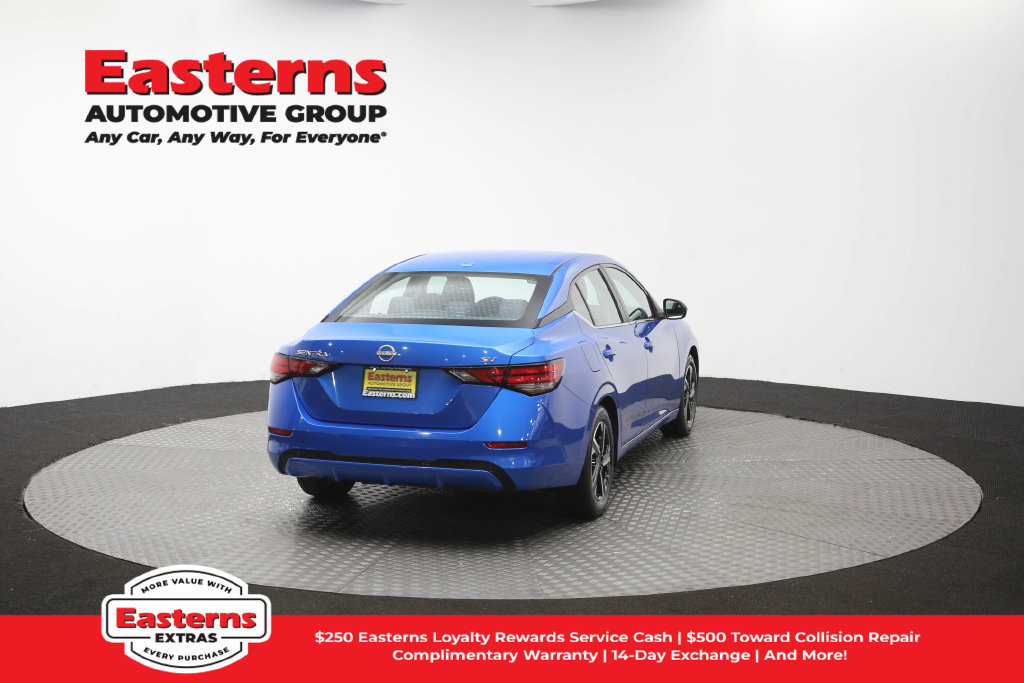 Used 2024 Nissan Sentra SV FWD image 41