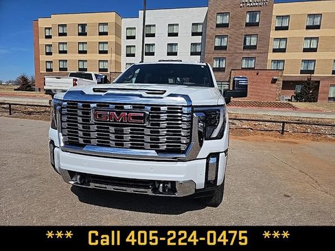 New 2026 GMC Sierra 2500 Denali w/ Denali Reserve Package image 4