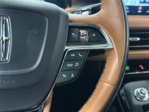Used 2022 Lincoln Nautilus Black Label image 23