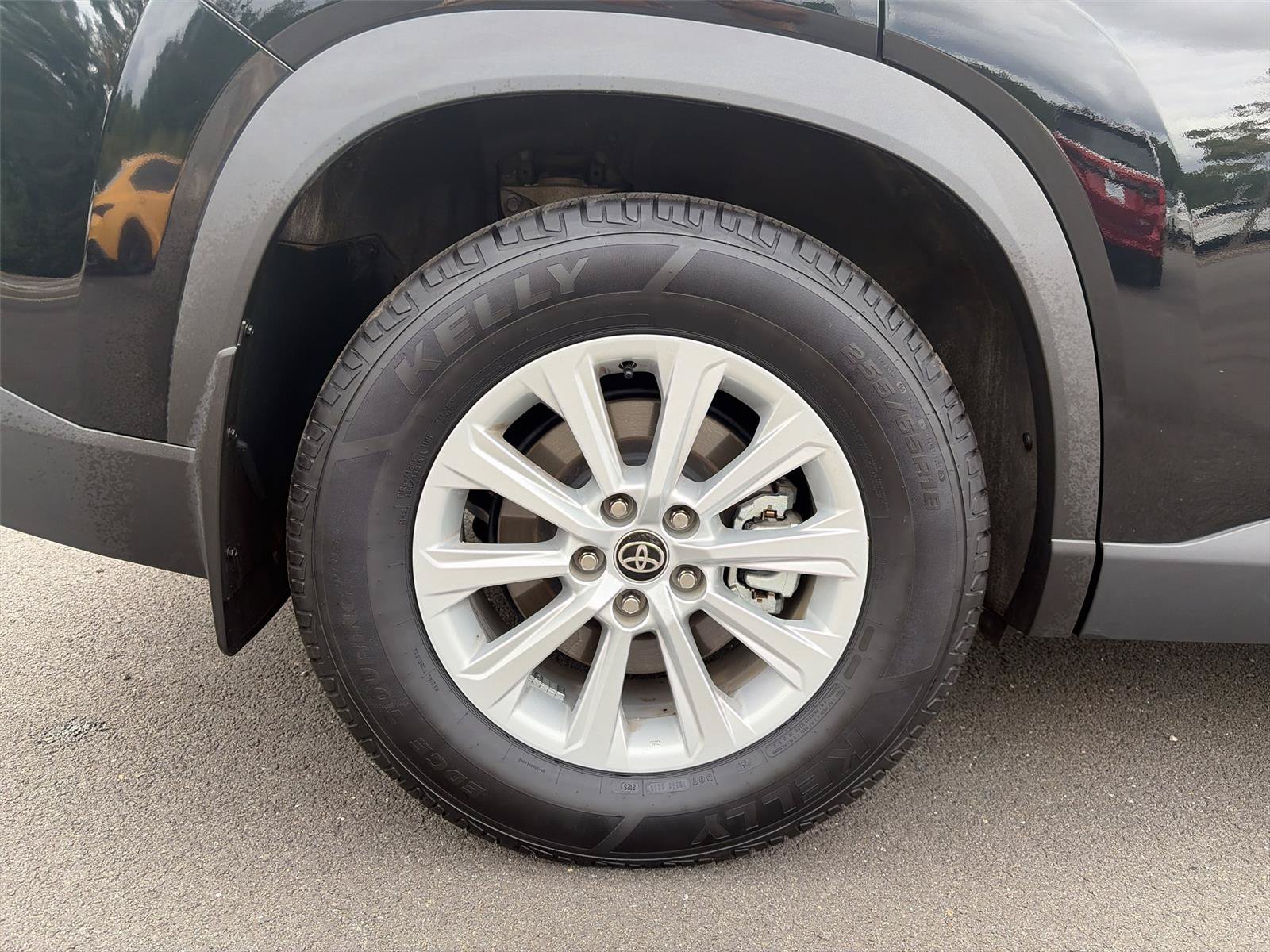Used 2025 Toyota Grand Highlander AWD image 27