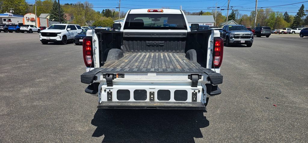 Certified 2022 GMC Sierra 3500 SLE w/ SLE Convenience Package AWD/4WD image 12