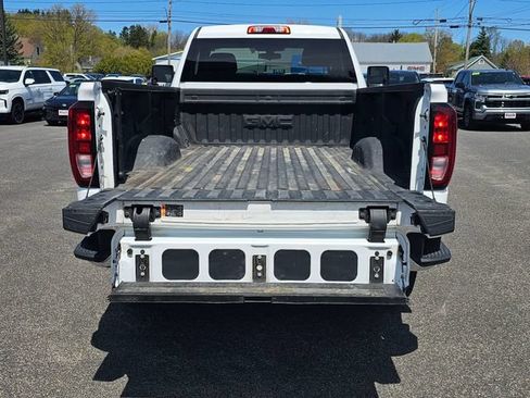 Certified 2022 GMC Sierra 3500 SLE w/ SLE Convenience Package AWD/4WD image 12