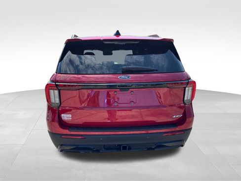 Used 2026 Ford Explorer ST-Line w/ ST-Line Street Pack AWD/4WD image 7