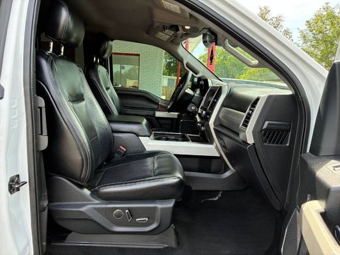 Used 2019 Ford F250 Lariat w/ Tow Technology Bundle AWD/4WD image 15