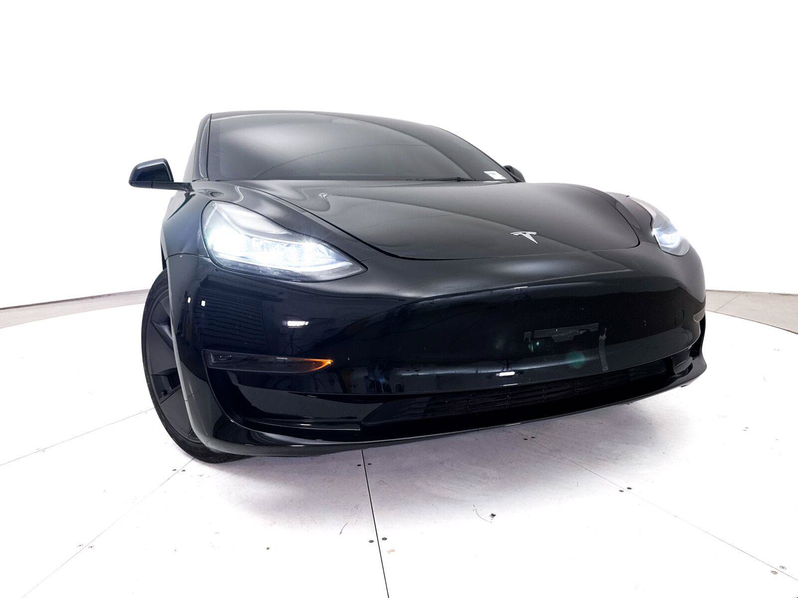 Used 2023 Tesla Model 3 Standard Range RWD image 6