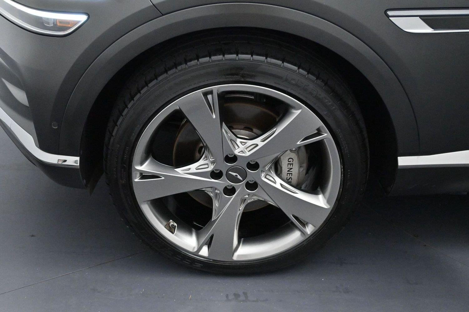 Used 2024 Genesis GV80 3.5T w/ Prestige Matte Package AWD/4WD image 30