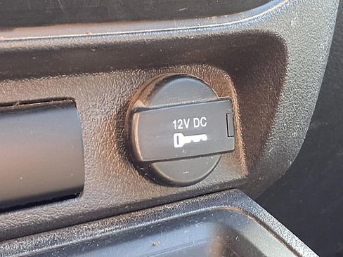 Used 2014 Jeep Patriot Sport AWD/4WD image 18