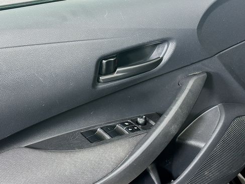 Used 2024 Toyota Corolla LE FWD image 15